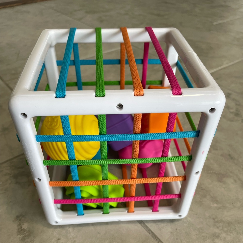 Cube learning toy